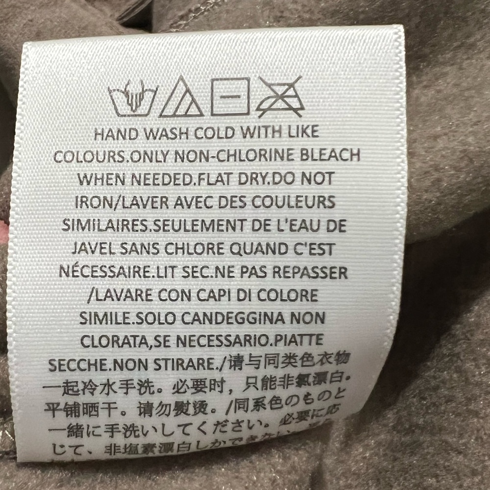 Essentials Gray Sweatpants - Picture 11 of 13
